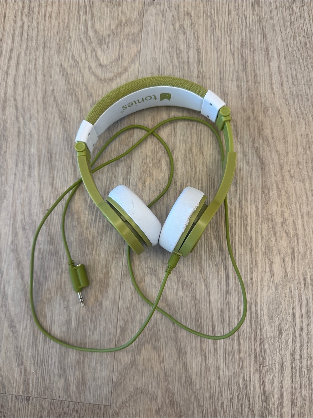 Tonies Green Wired On-Ear Headphones
